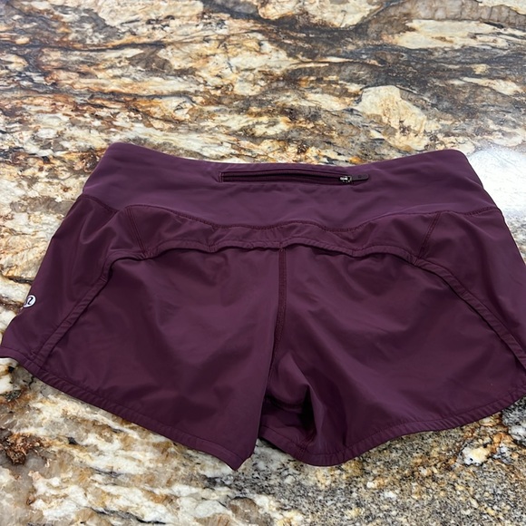 Lululemon Run Times Short Size 6 - Picture 5 of 12